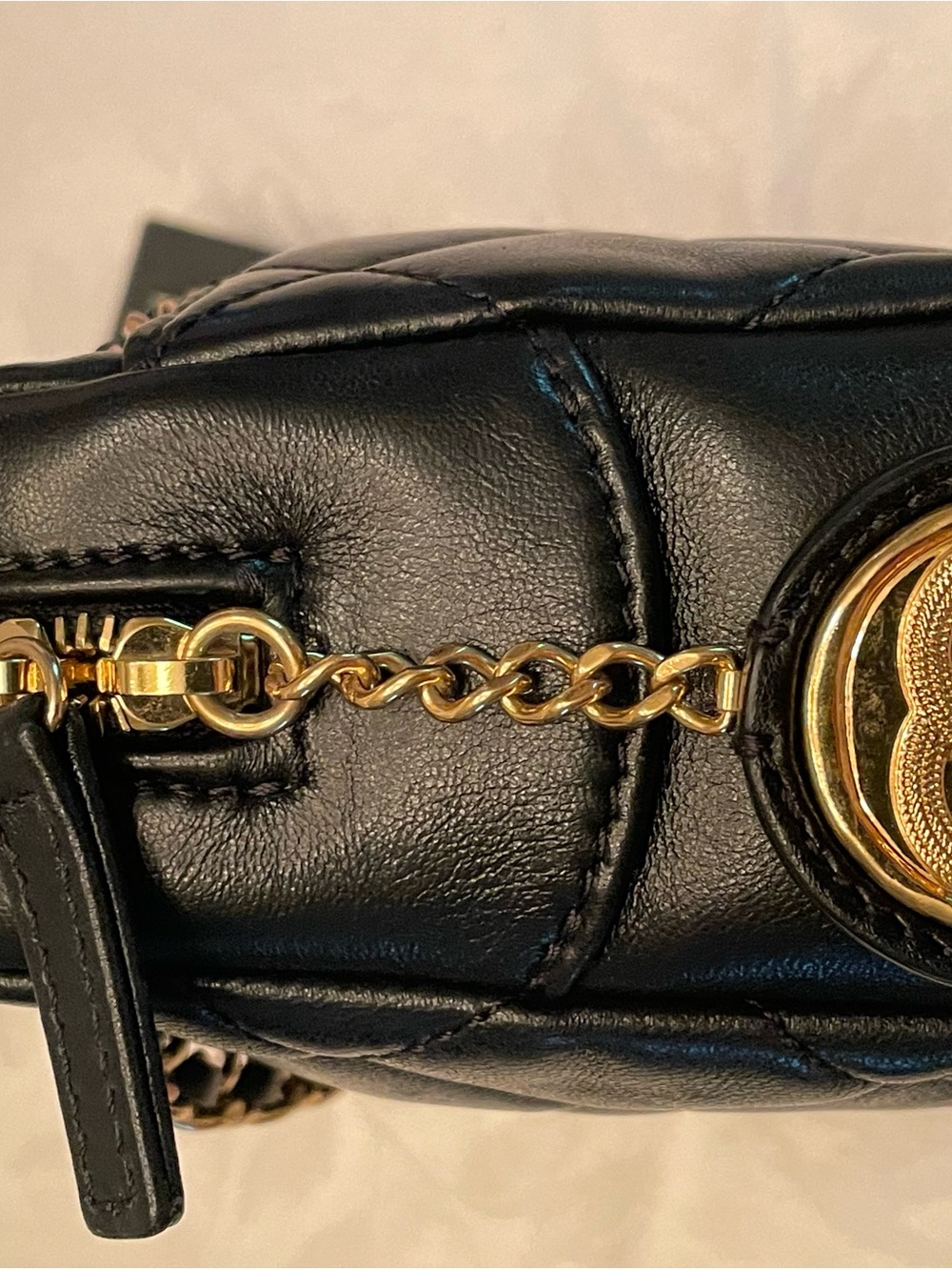 Chanel Quilted Lambskin Shoulder Bag in Black with Gold Hardware - Picture 4 of 5
